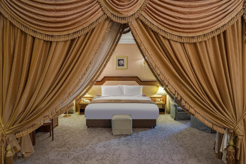 الصورة 2 من 11