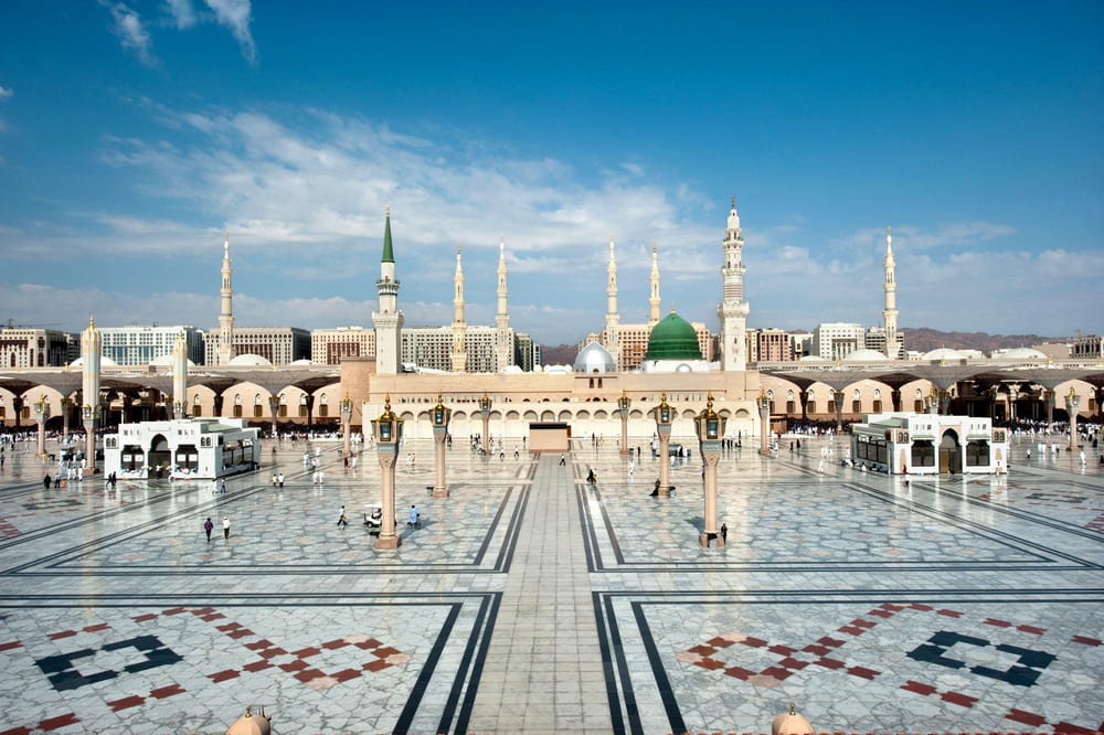 4Safar support team for Umrah travel